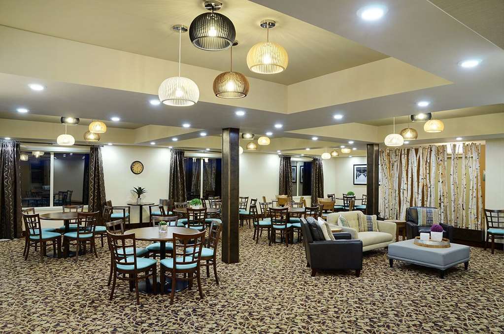 Pomeroy Inn & Suites Prince George Restoran gambar